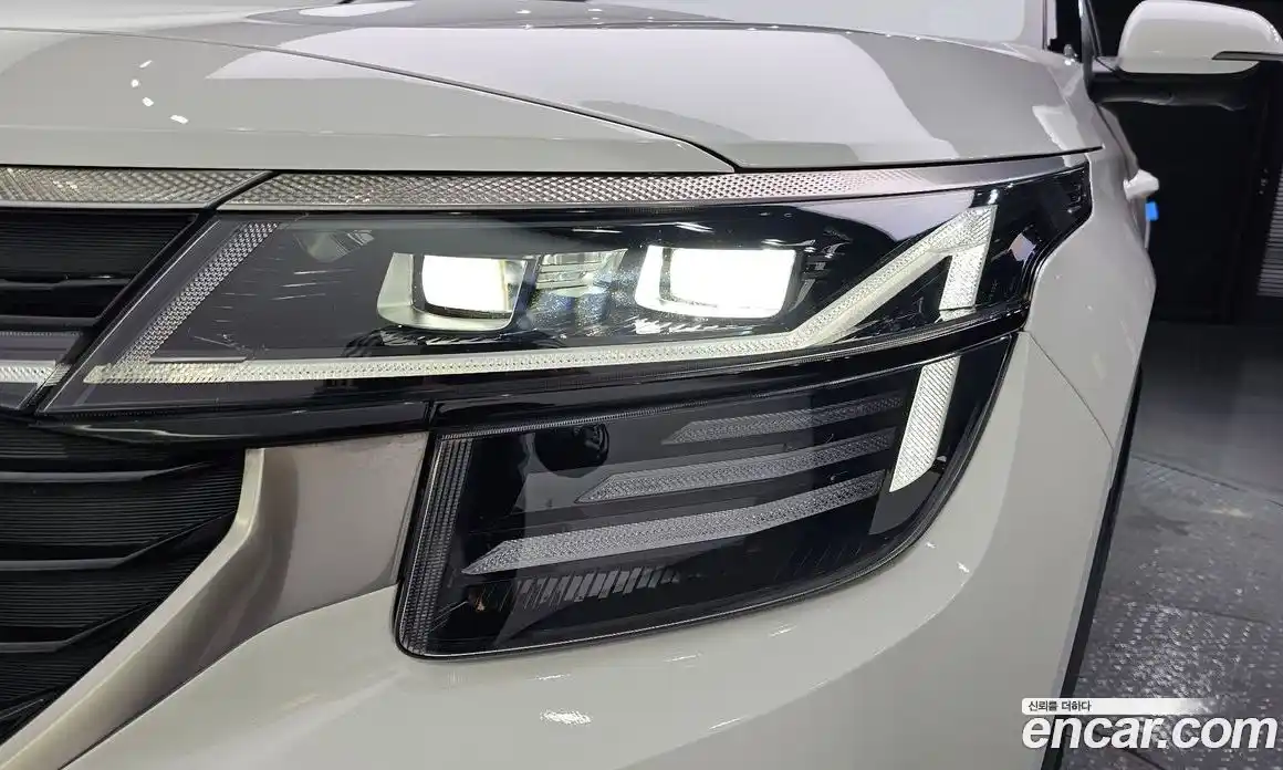 Kia Seltos 2024 2.0 автомат (гидро), фото 8