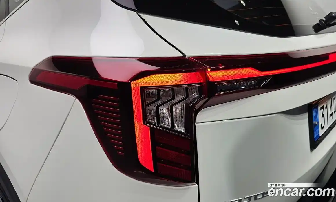 Kia Seltos 2024 2.0 автомат (гидро), фото 9