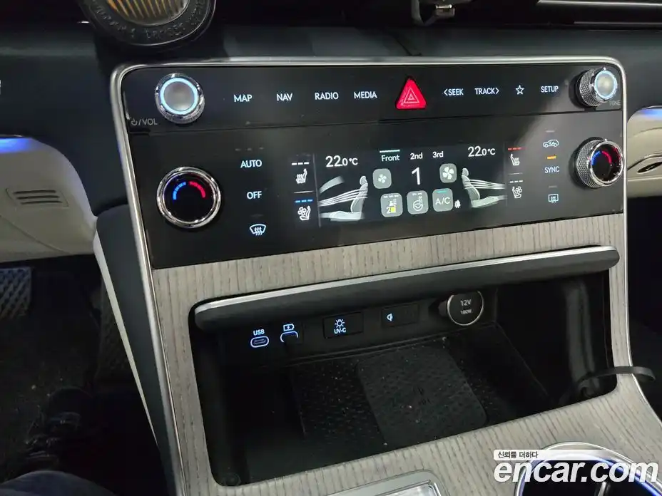 Genesis GV80 2024 3.5 гидро, фото 12