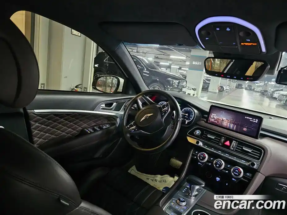 Genesis G70 2022 2.0 гидро, фото 12