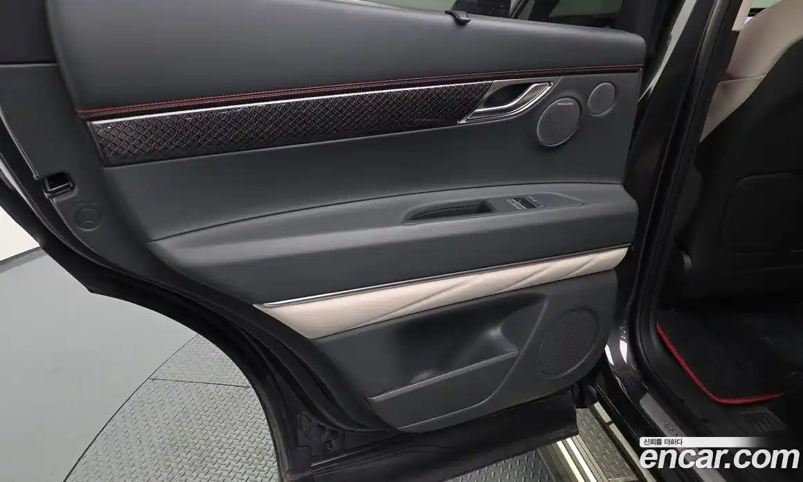 Genesis GV80 2024 3.5 гидро, фото 15