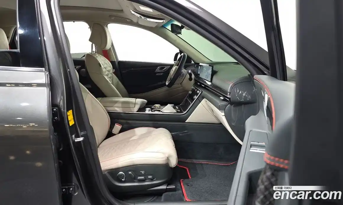 Genesis GV80 2024 3.5 гидро, фото 17