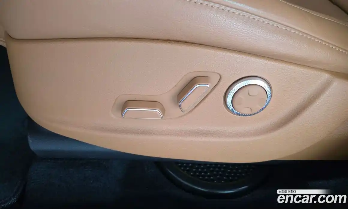 Genesis GV80 2024 2.5 гидро, фото 37