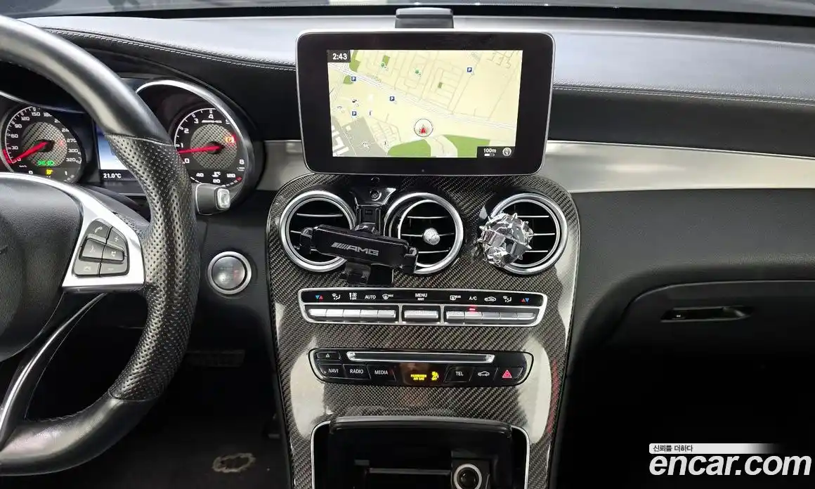 Mercedes-Benz GLC-Class 2019 4.0 гидро, фото 25 Mercedes-Benz GLC-Class 2019 4.0 гидро, фото 25