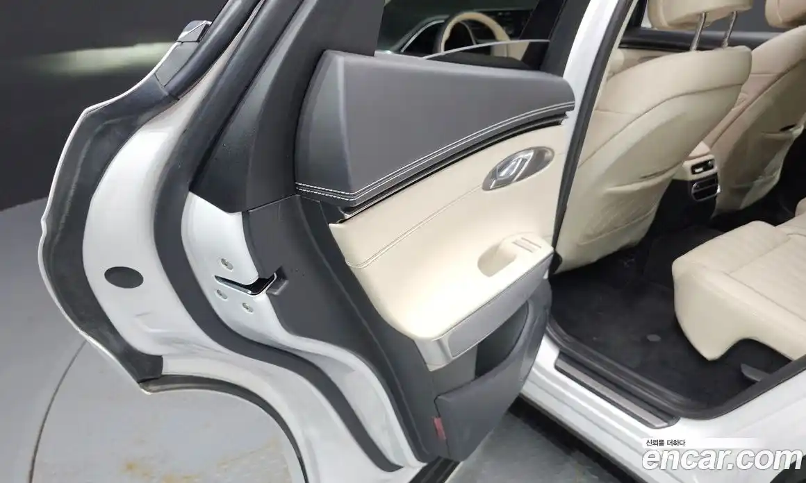 Genesis GV70 2021 2.5 гидро, фото 15