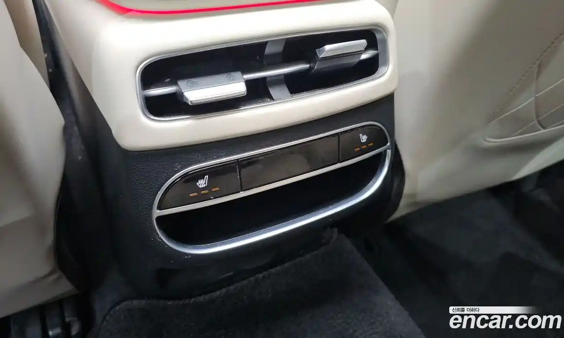 Genesis GV70 2021 2.5 гидро, фото 24