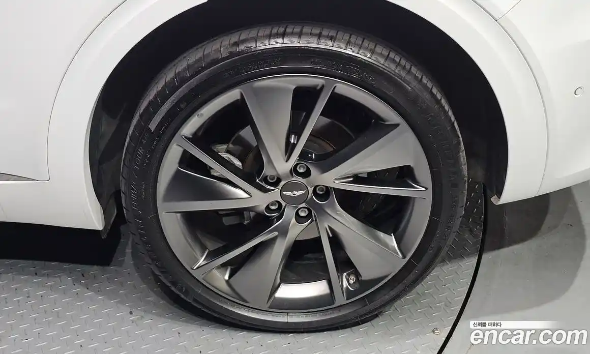 Genesis GV70 2021 2.5 гидро, фото 7