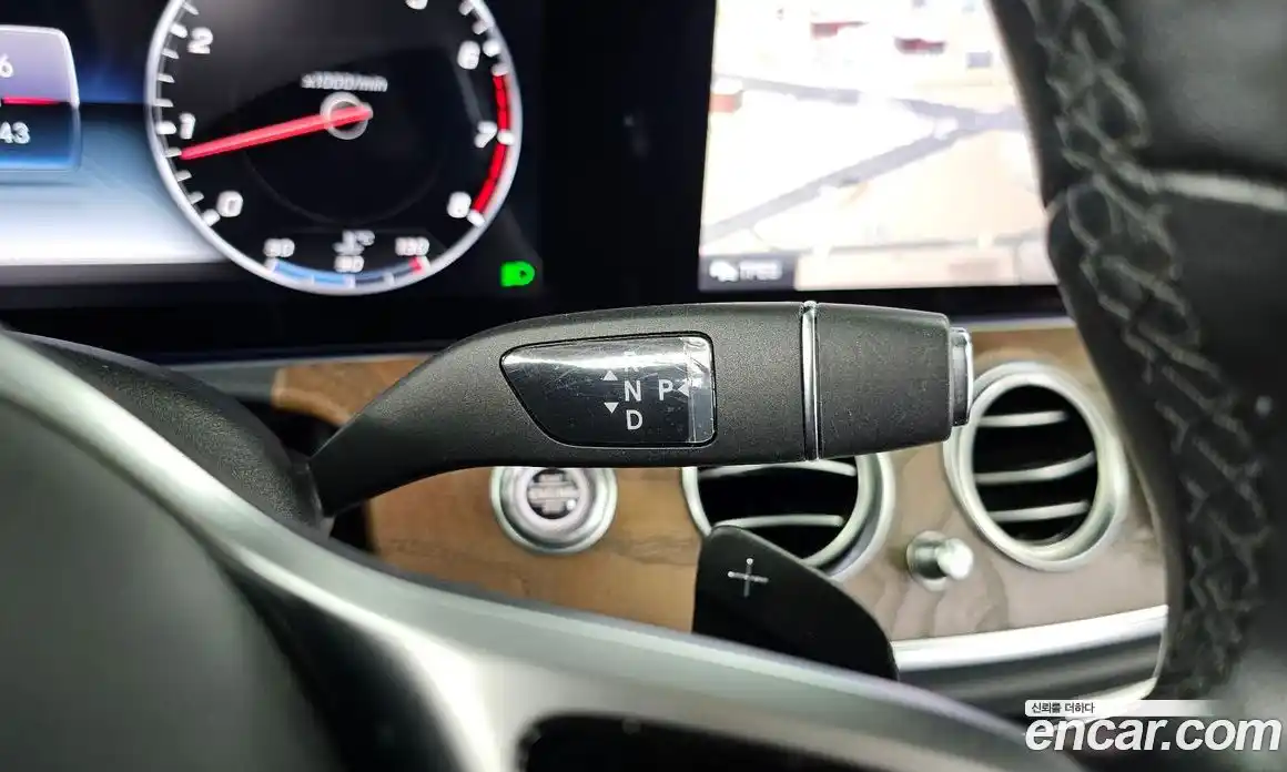 Mercedes-Benz E-Class 2019 2.0 гидро, фото 12
