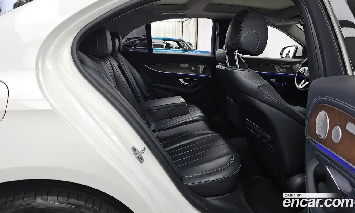 Mercedes-Benz E-Class 2019 2.0 гидро, фото 18
