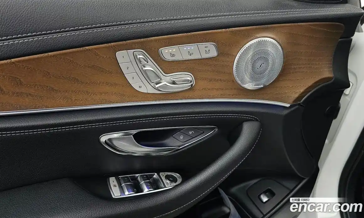 Mercedes-Benz E-Class 2019 2.0 гидро, фото 25