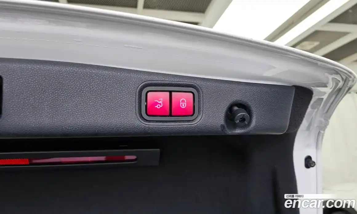 Mercedes-Benz E-Class 2019 2.0 гидро, фото 36
