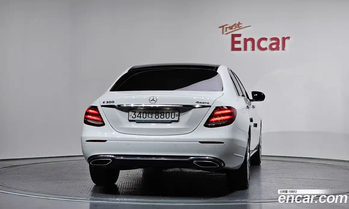 Mercedes-Benz E-Class 2019 2.0 гидро, фото 4