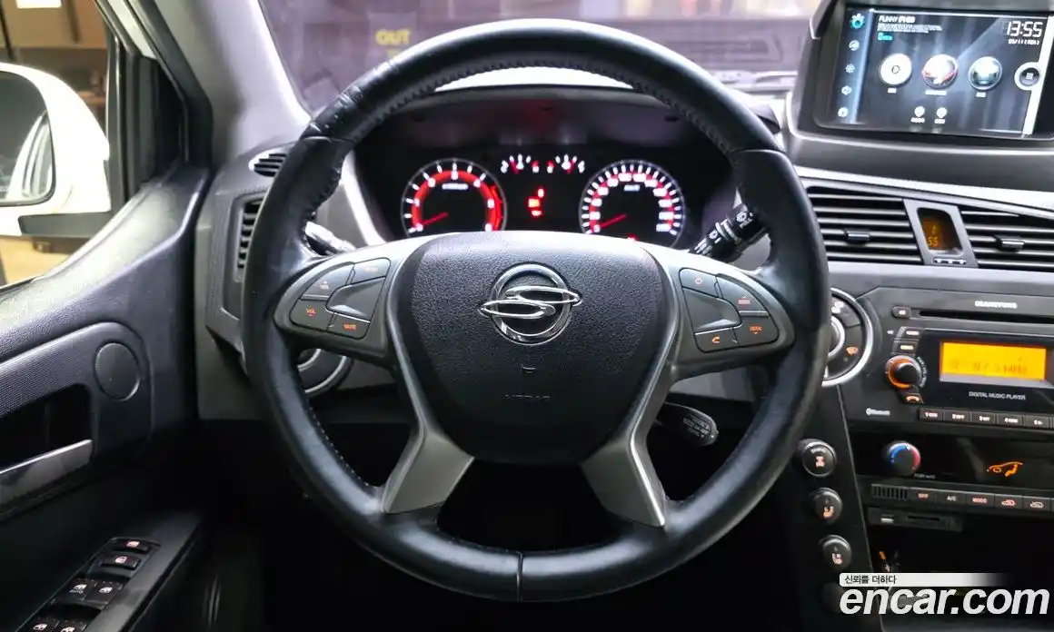 SsangYong Korando 2015 2.0 автомат (гидро), фото 13