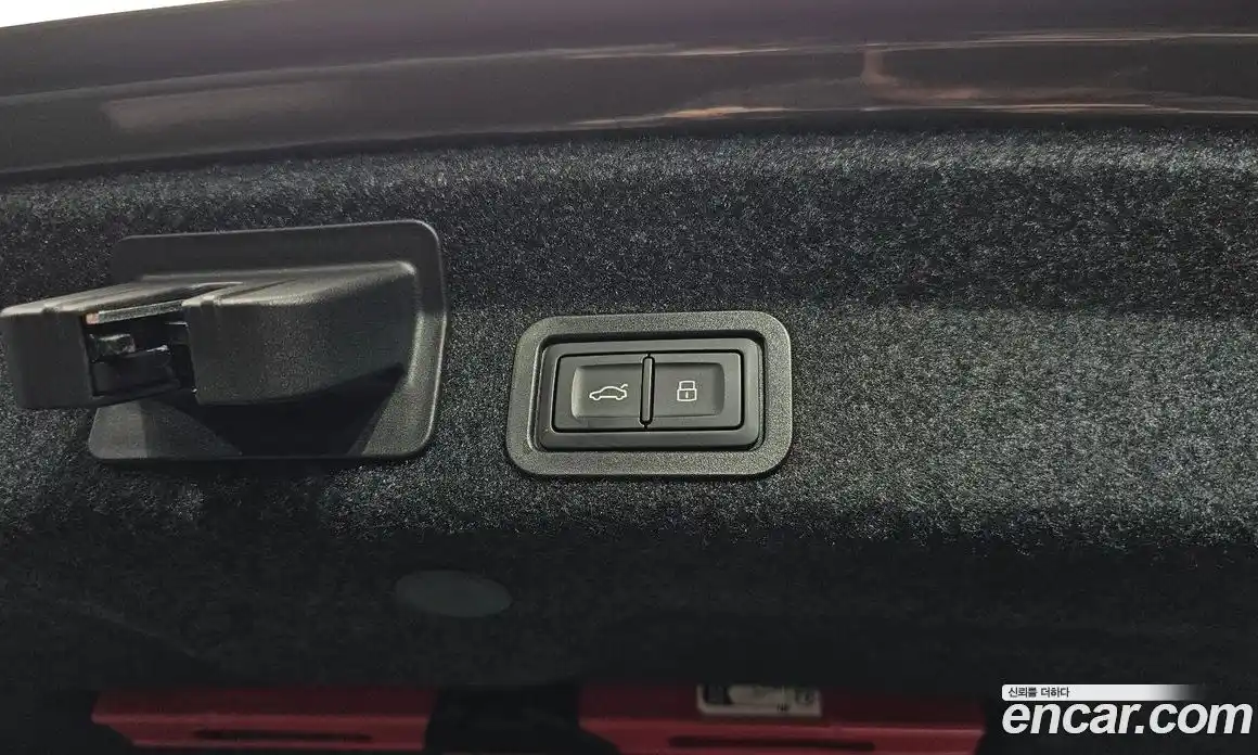 Audi A6 2025 2.0 автомат (гидро), фото 27