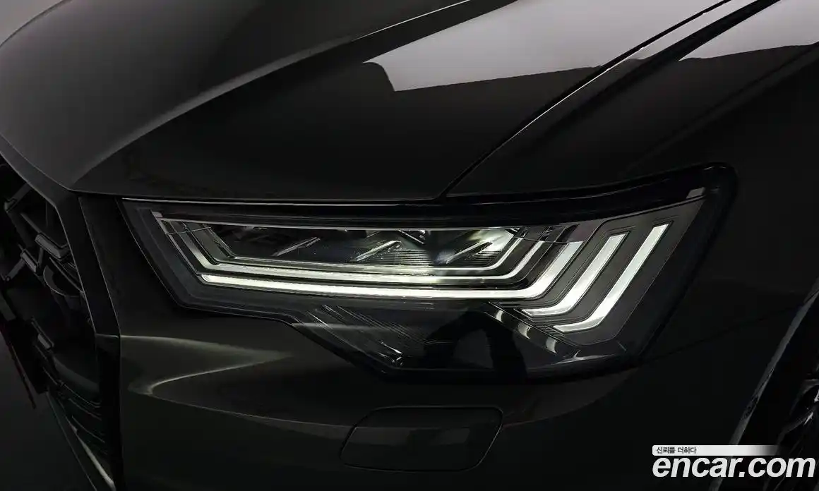 Audi A6 2025 2.0 автомат (гидро), фото 7