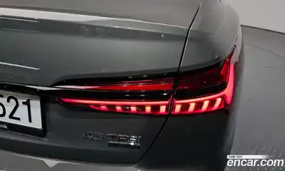 Audi A6 2025 2.0 автомат (гидро), миниатюра 8