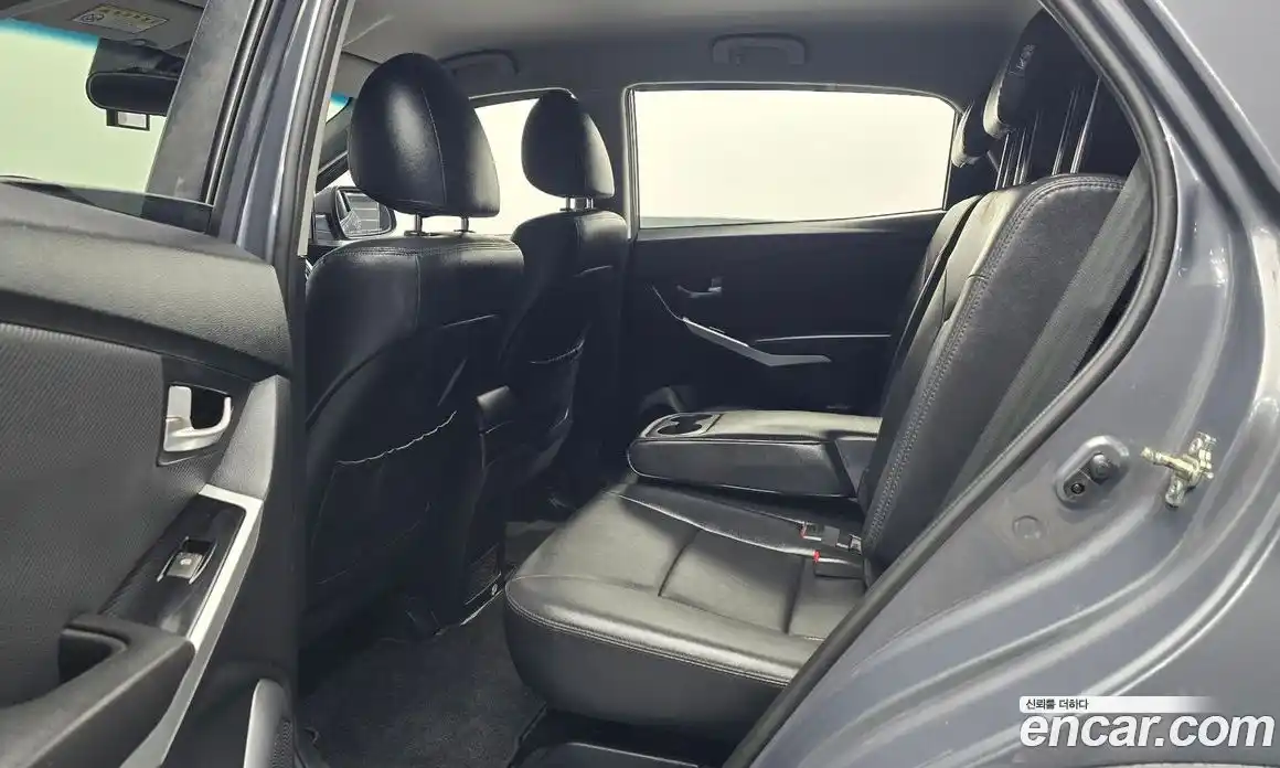 SsangYong Korando 2018 2.2 автомат (гидро), фото 12