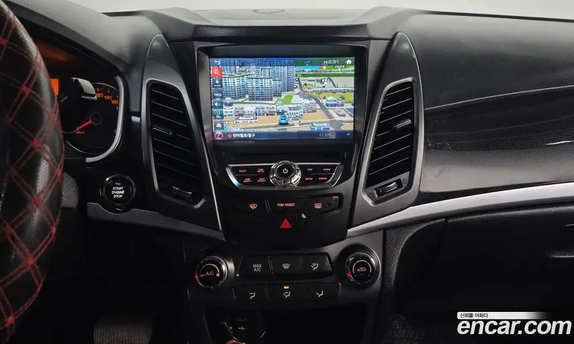 SsangYong Korando 2018 2.2 автомат (гидро), фото 15
