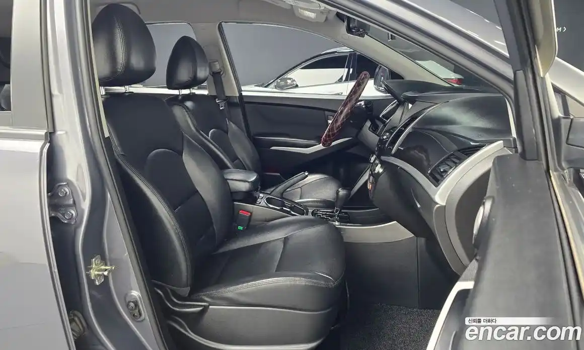 SsangYong Korando 2018 2.2 автомат (гидро), фото 10