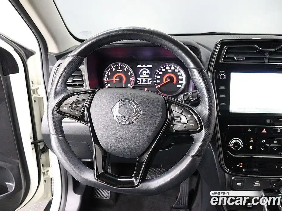 SsangYong TIBOLI 2019 1.5 автомат (гидро), фото 16