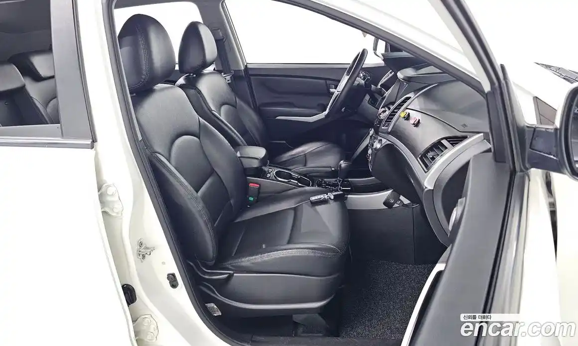 SsangYong Korando 2016 2.2 автомат (гидро), фото 16