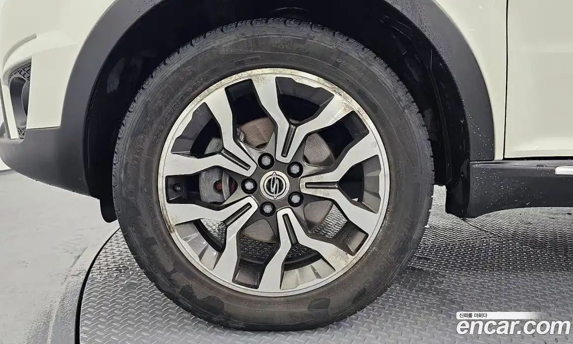 SsangYong Korando 2016 2.2 автомат (гидро), фото 5