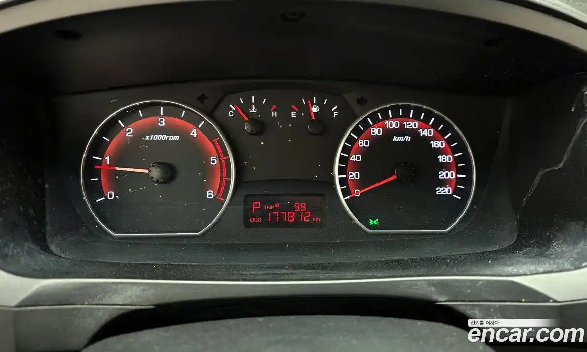 SsangYong Korando 2013 2.0 автомат (гидро), фото 8