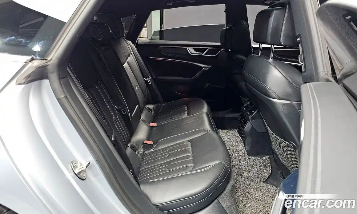 Audi A7 2020 3.0 автомат (гидро), фото 17