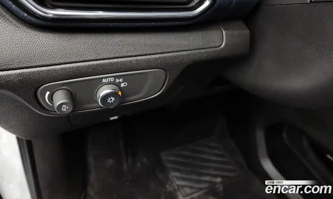 Chevrolet 볼트 EUV 2023 0.2 автомат (гидро), фото 23