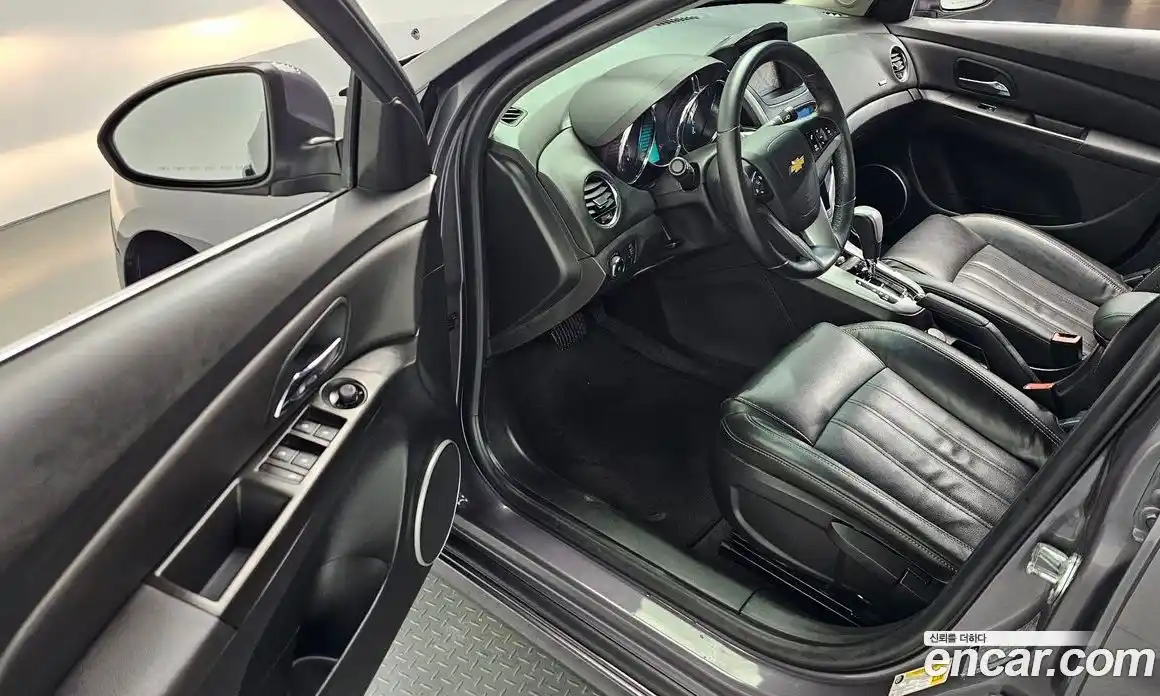 Chevrolet Cruze 2014 1.8 автомат (гидро), фото 13