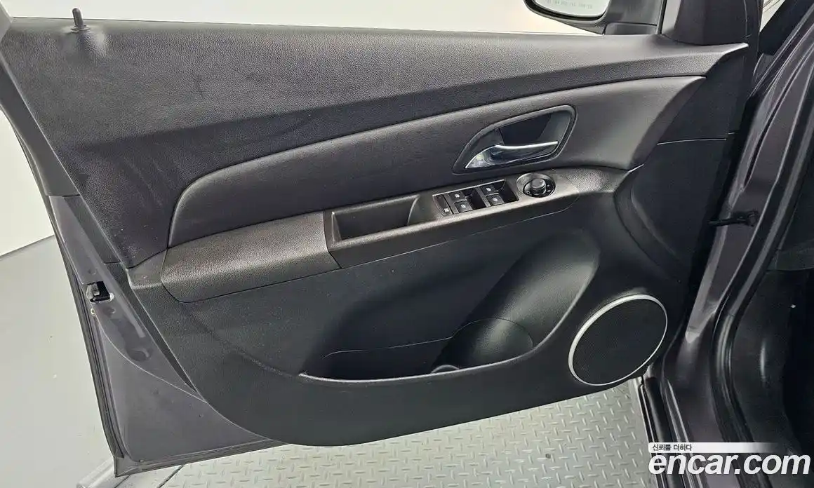 Chevrolet Cruze 2014 1.8 автомат (гидро), фото 14