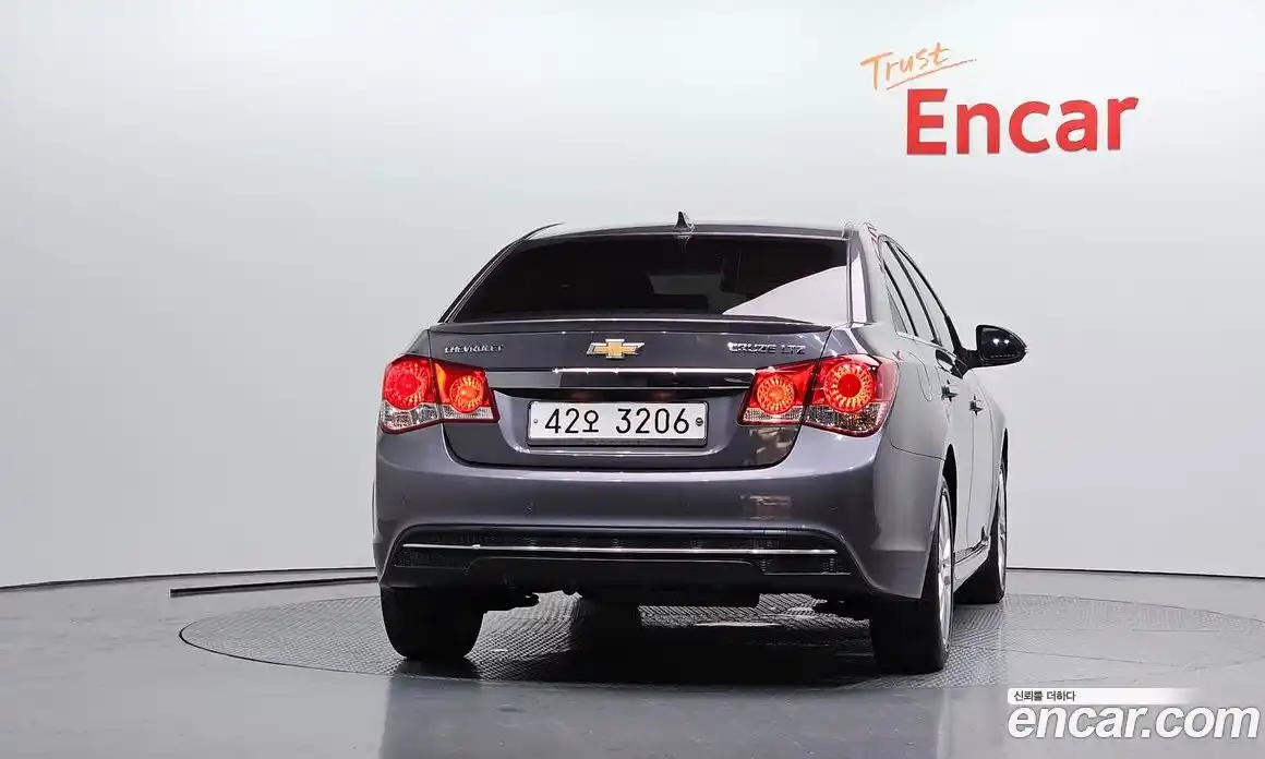 Chevrolet Cruze 2014 1.8 автомат (гидро), фото 4