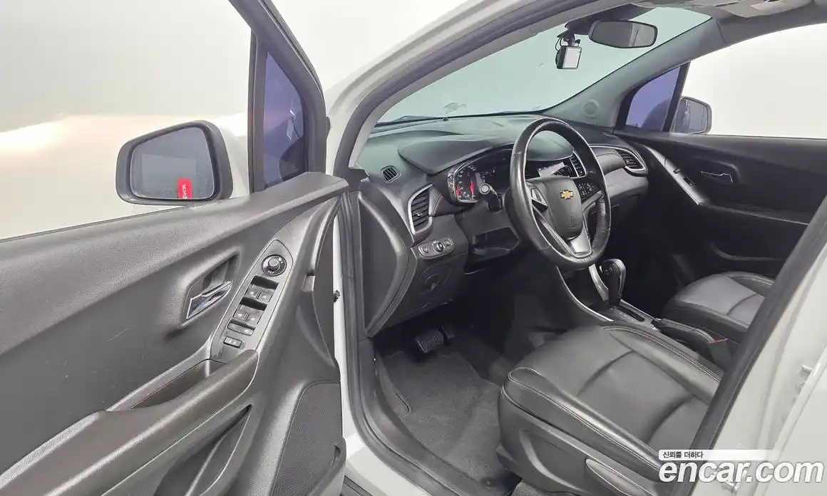 Chevrolet Trax 2022 1.4 гидро, фото 13