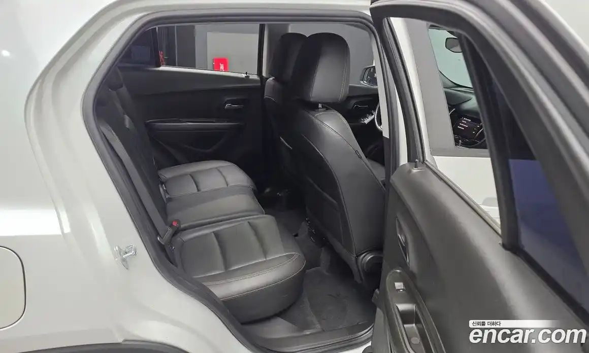 Chevrolet Trax 2022 1.4 гидро, фото 18