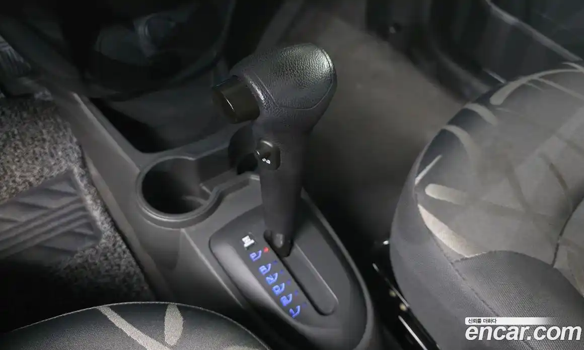 Chevrolet Spark 2014 1.0 автомат (гидро), фото 9
