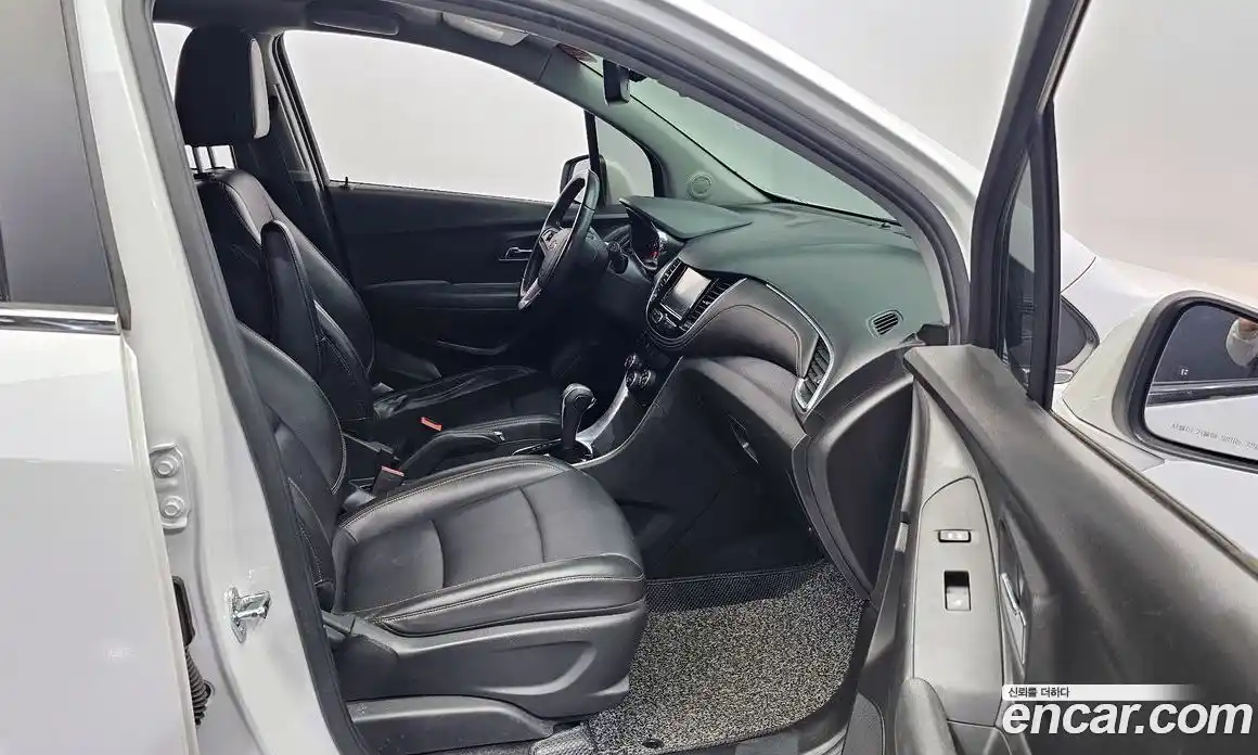 Chevrolet Trax 2018 1.4 гидро, фото 17
