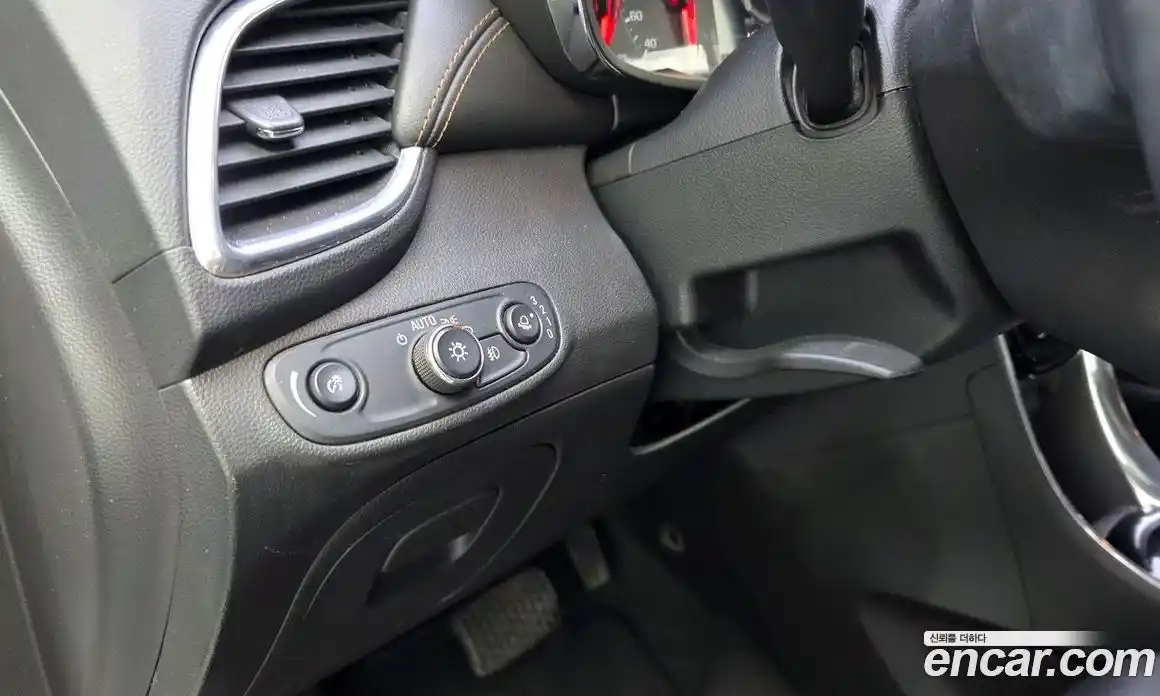 Chevrolet Trax 2017 1.6 гидро, фото 18