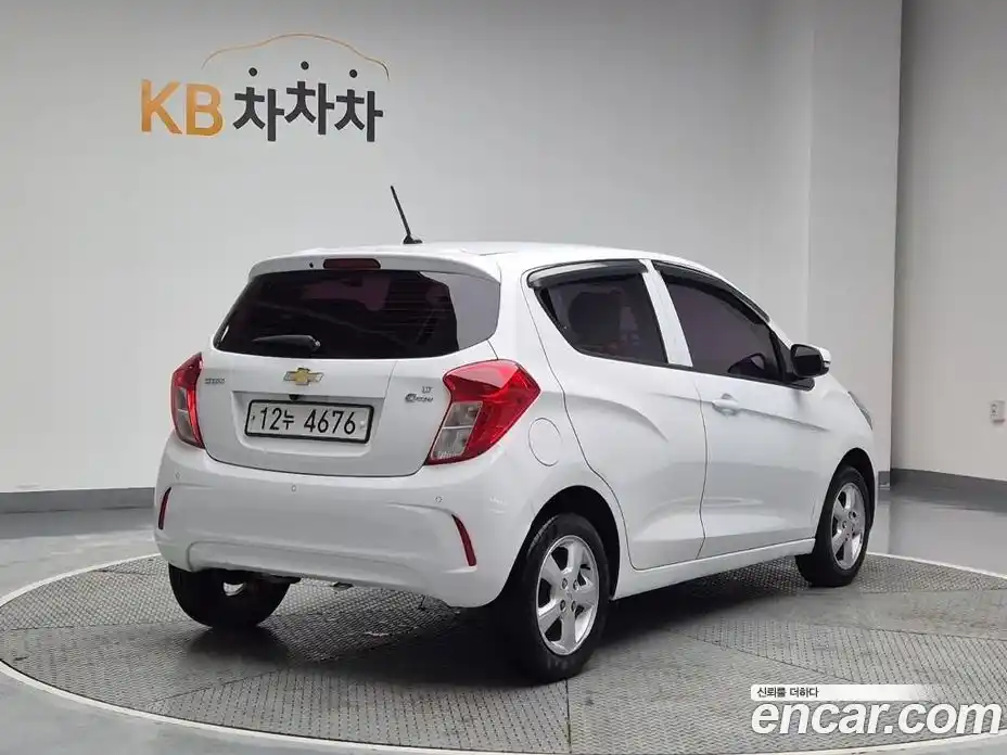 Chevrolet Spark 2016 1.0 гидро, фото 3