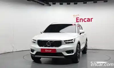 Volvo XC40 2021 2.0 автомат (гидро), миниатюра 3