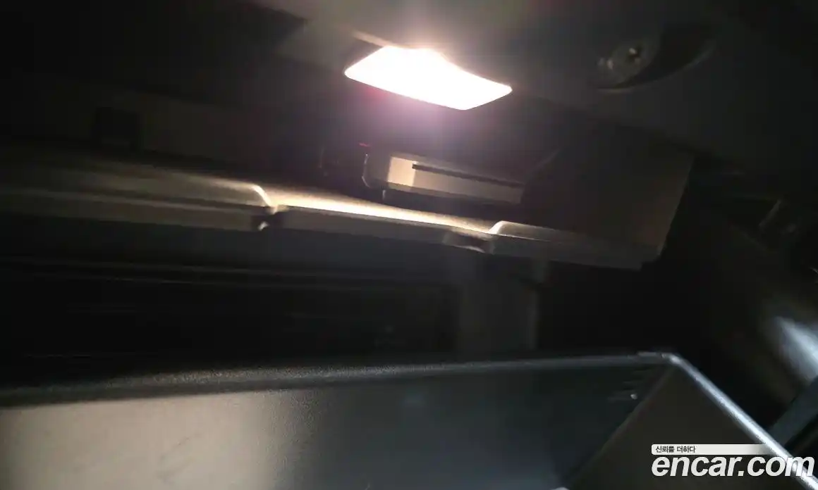 Volvo XC40 2021 2.0 автомат (гидро), фото 31