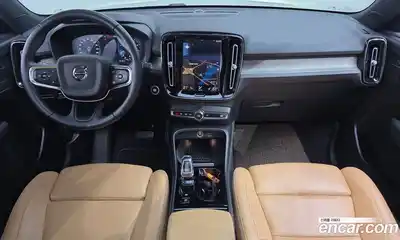 Volvo XC40 2021 2.0 автомат (гидро), миниатюра 10