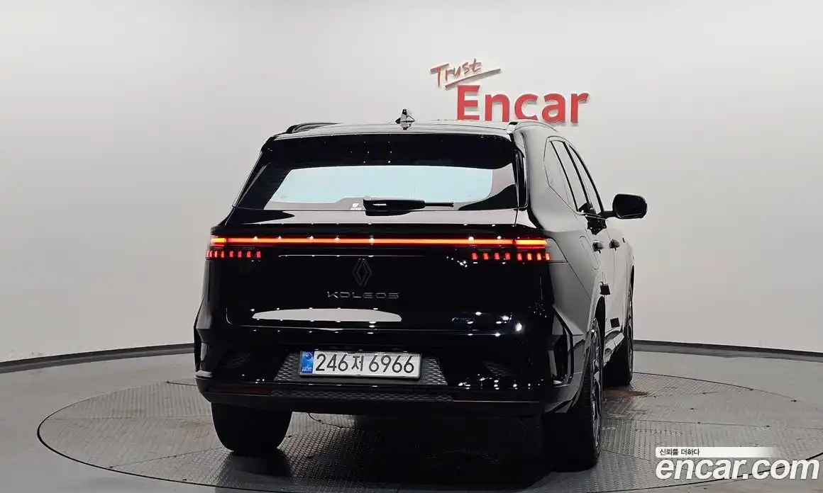 Renault Grand Koleos 2025 1.5 гидро, фото 3