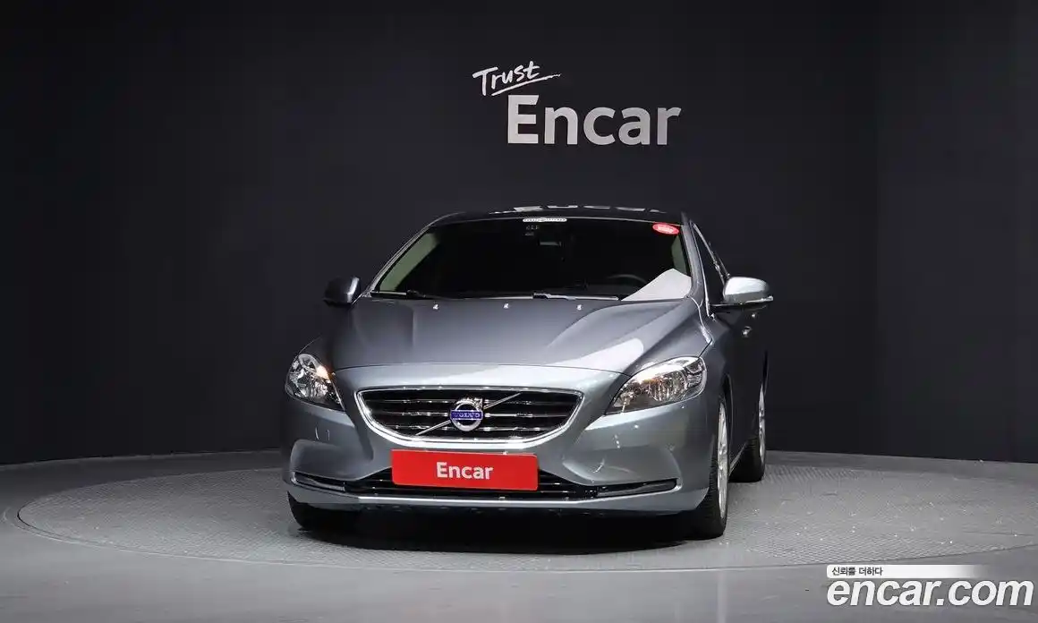 Volvo V40 2014 1.6 автомат (гидро), фото 3