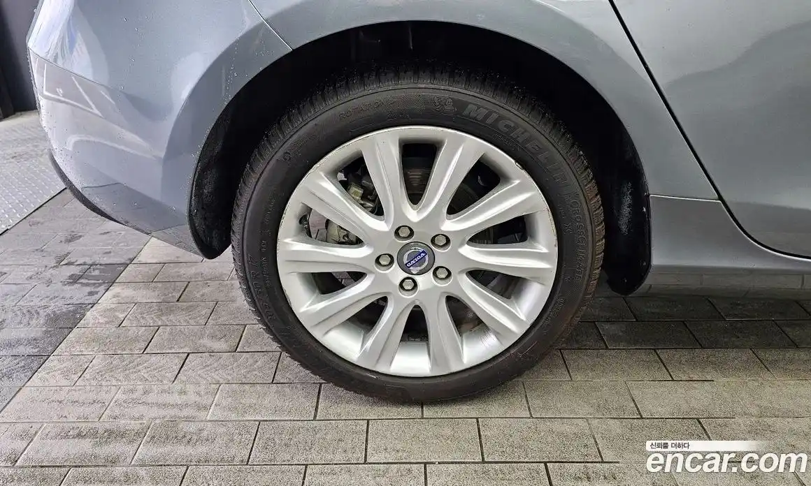 Volvo V40 2014 1.6 автомат (гидро), фото 5