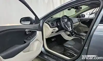 Volvo V40 2014 1.6 автомат (гидро), миниатюра 10