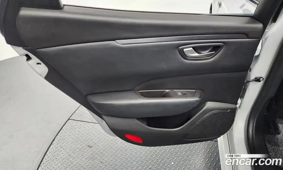Renault SM6 2022 2.0 гидро, фото 15