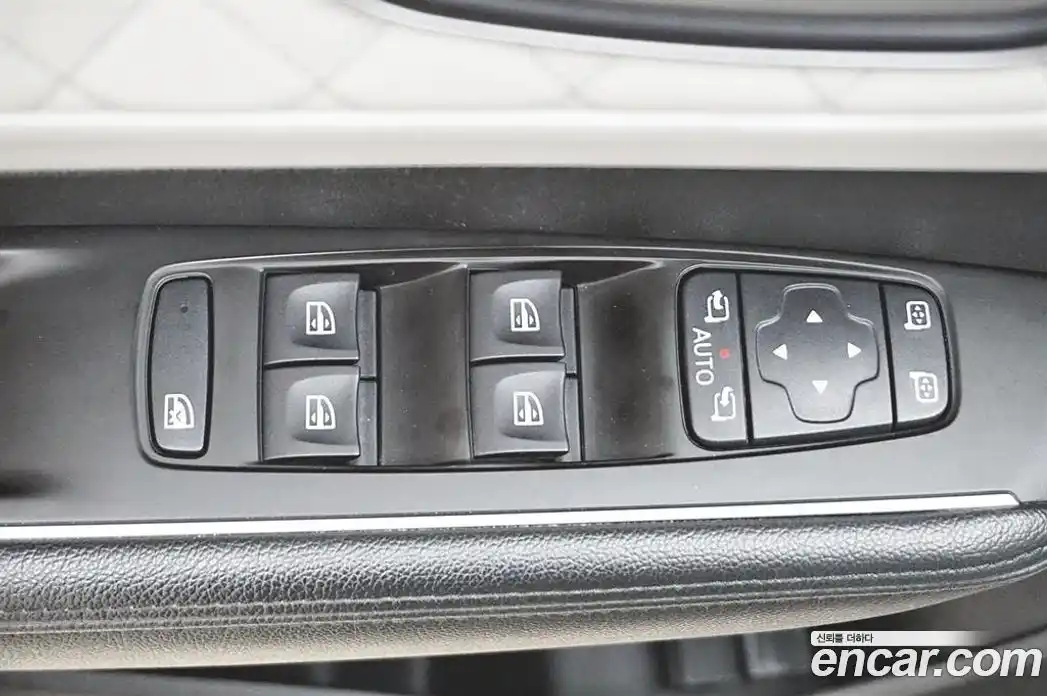 Renault SM6 2016 1.6 гидро, фото 17