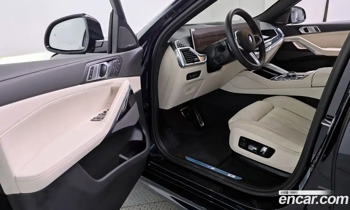 BMW X6 2025 3.0 автомат (гидро), фото 13