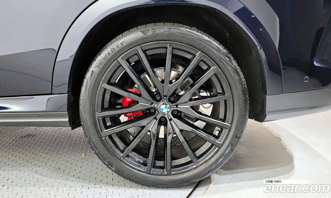 BMW X6 2025 3.0 автомат (гидро), фото 7