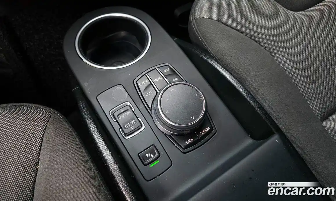 BMW i3 2018 автомат (гидро), фото 24